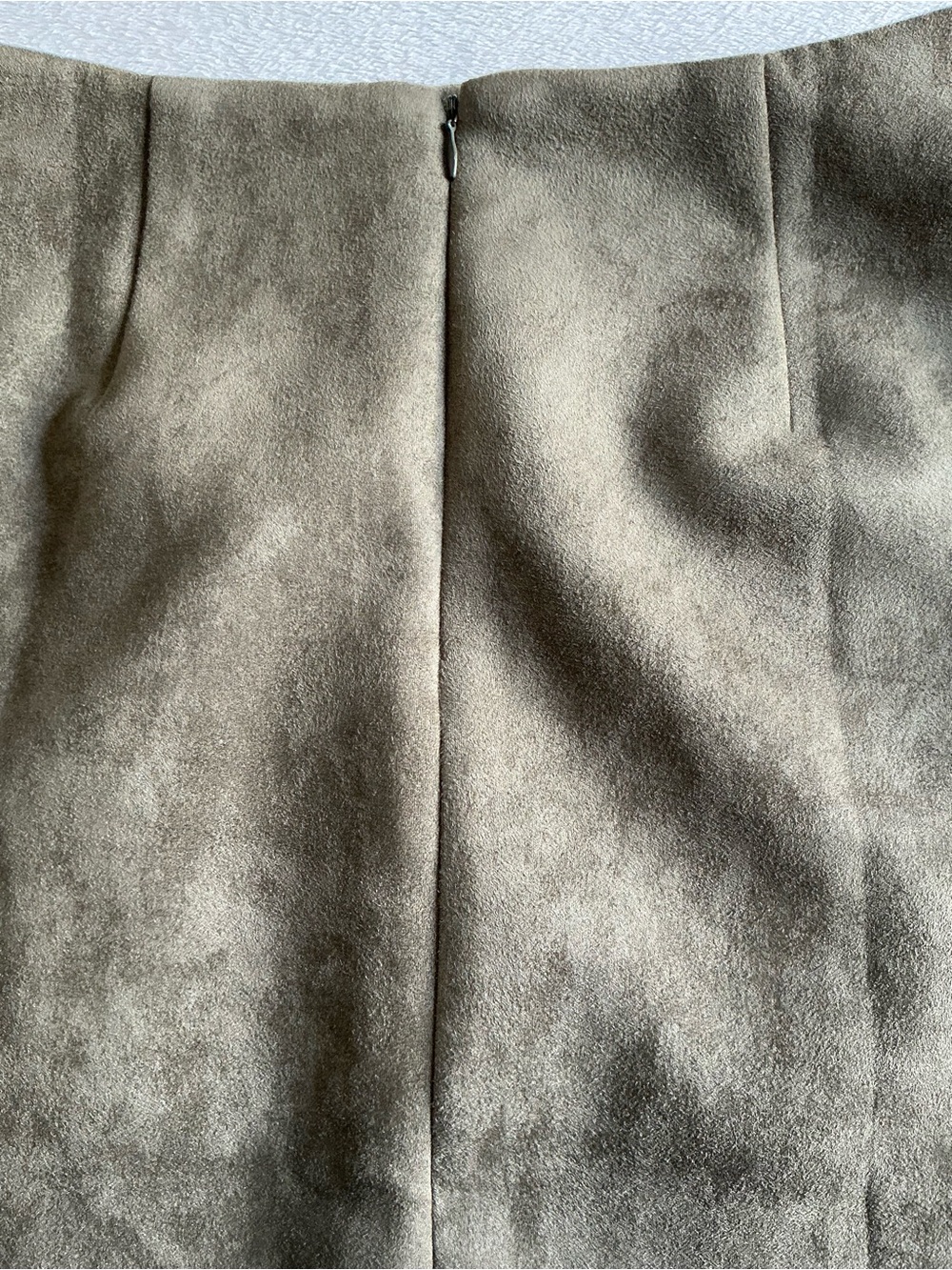 Lulus Olive Green Faux Suede Pencil Skirt with Front Slit Size M - Picture 7 of 11